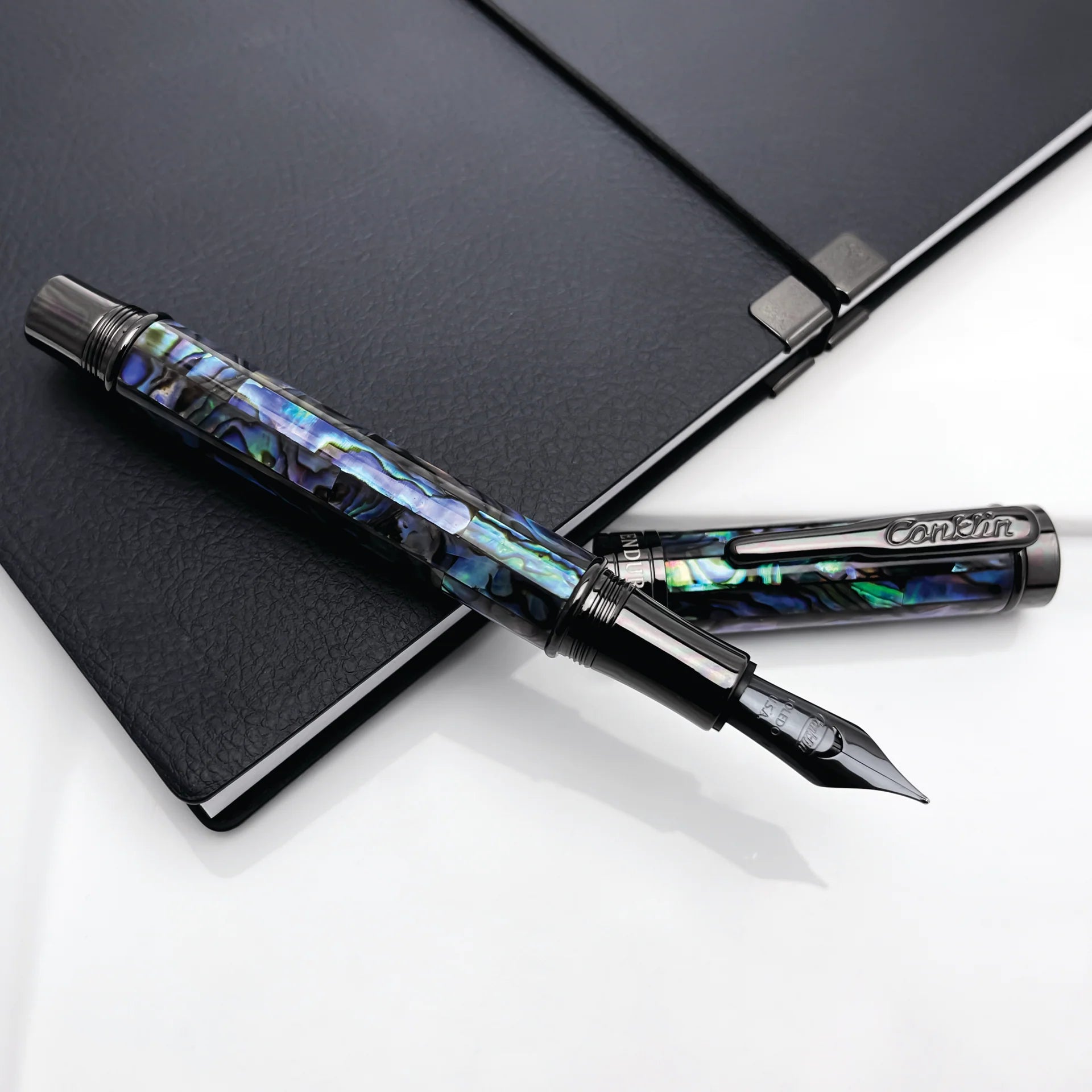 Pluma Fuente Conklin Endura Abalone Shell® Gunmetal Limited edition 1898