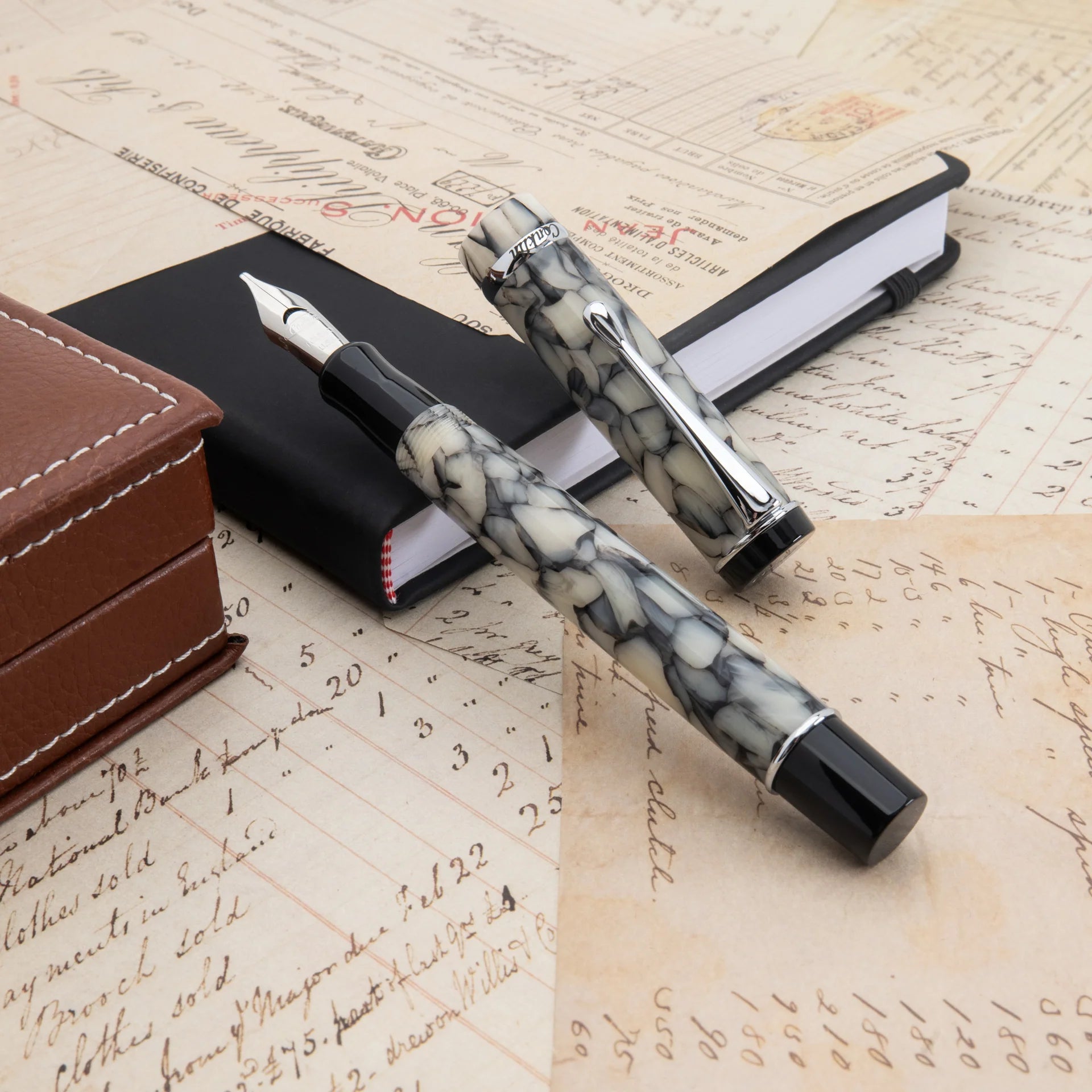 Pluma Fuente Conklin® Duragraph™ Cracked Ice