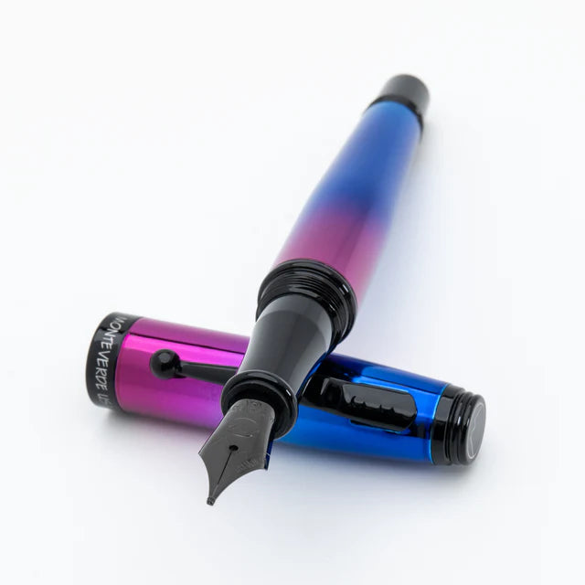 Pluma fuente Monteverde USA® Invincia | Nebula