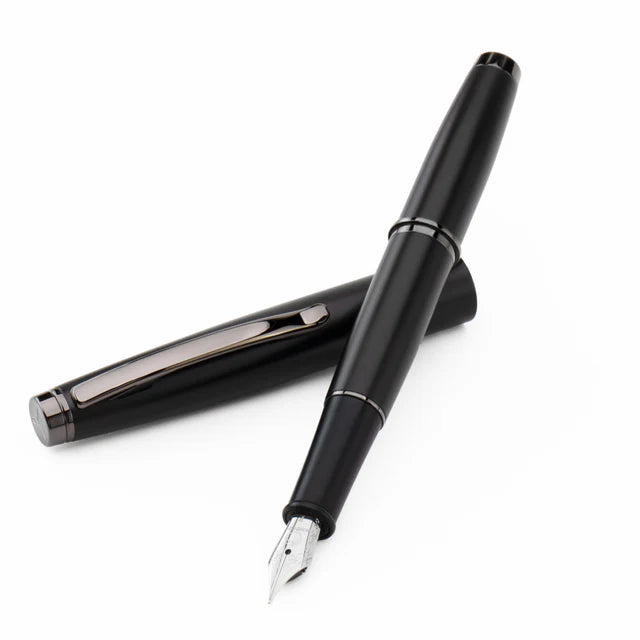 Pluma fuente Monteverde USA® Dakota Black Sky