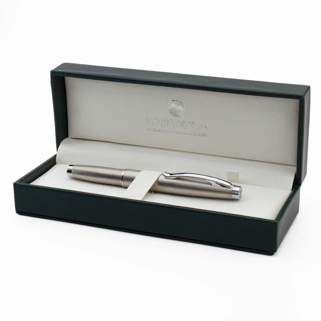 Pluma fuente Monteverde USA® Dakota Acero Inoxidable