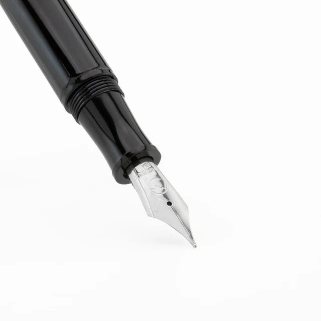 Pluma fuente Monteverde USA® Aldo Domani Negro