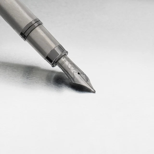 Pluma fuente Monteverde USA® Innova Ti | Titanium