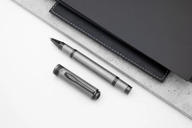 Rollerball Monteverde USA® Innova Ti | Titanium