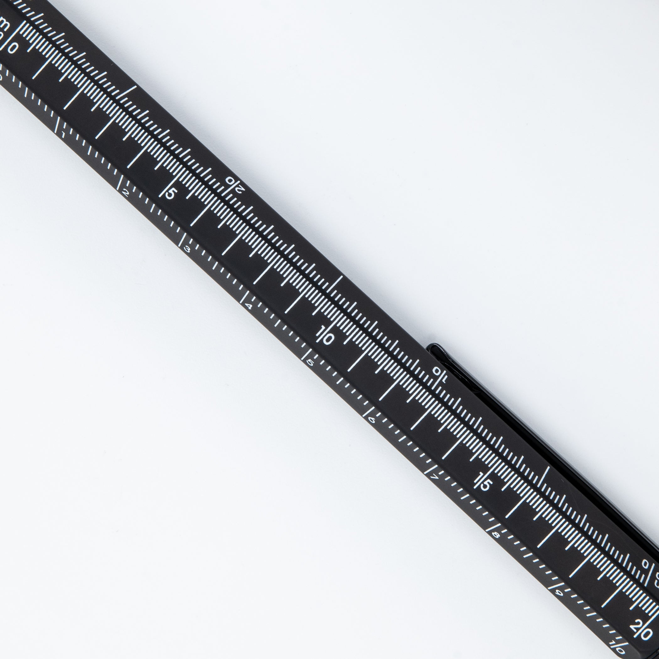 Rollerball de tinta líquida Monteverde USA® Tool Pen | Negro